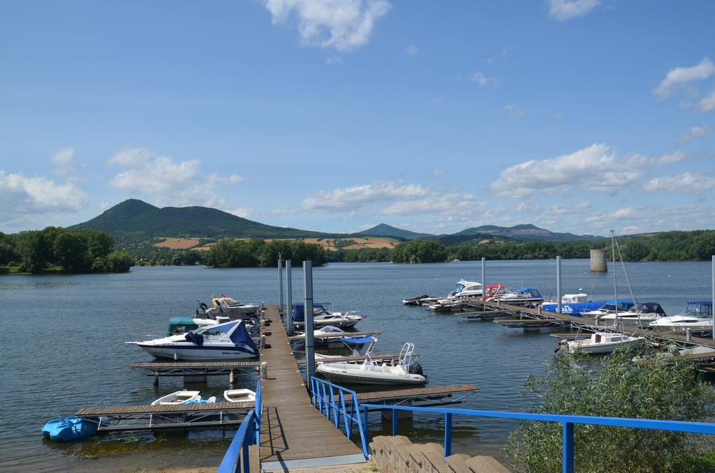Resort Marina Labe Lovosice Bagian luar foto